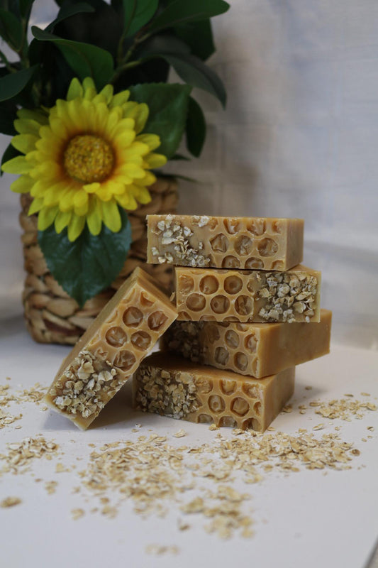Golden Oat Delight Exfoliating Soap